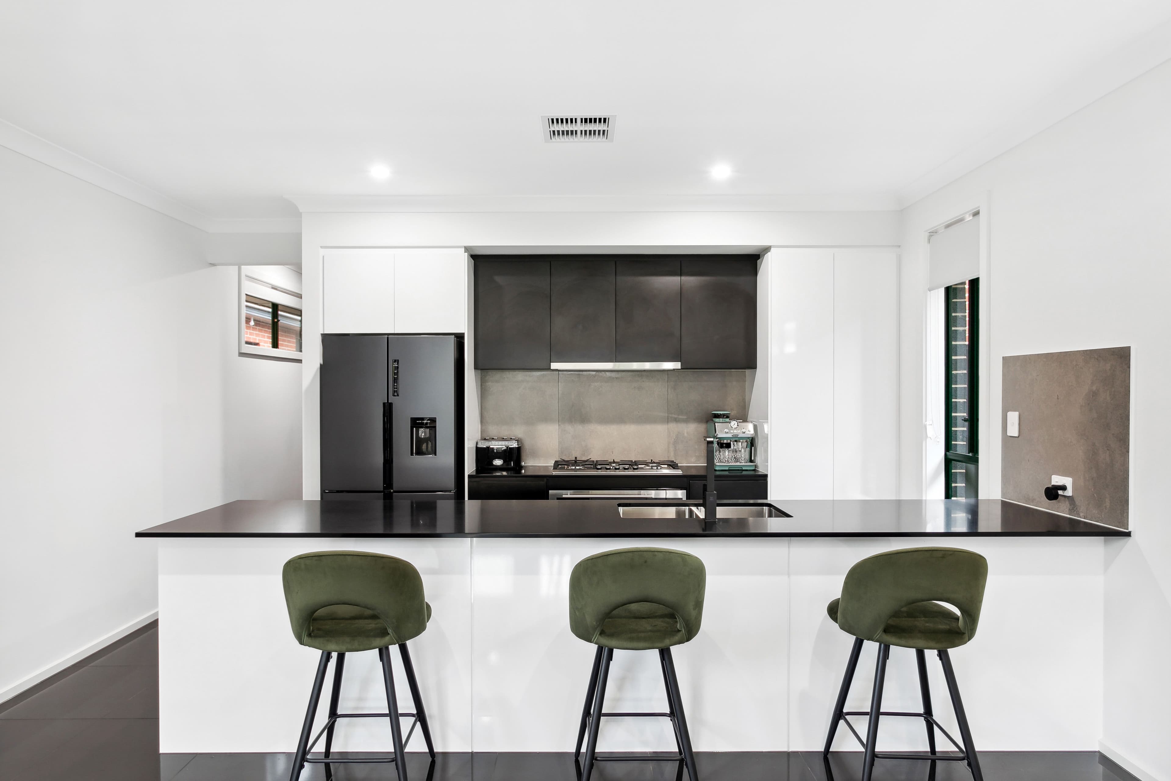 6A La Salle Court, Happy Valley SA 5159, Happy Valley - Thumbnail 6