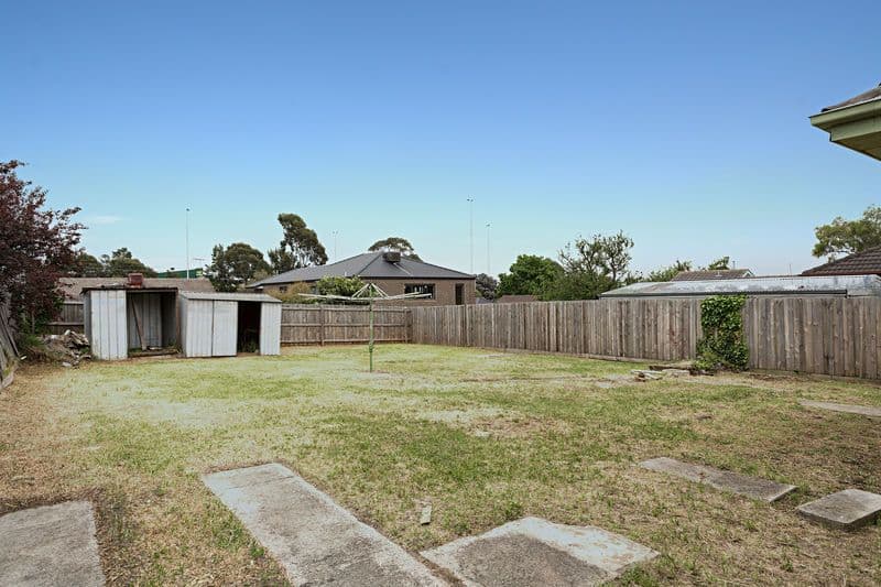 19 Jindabyne Avenue, CHADSTONE VIC 3148, Chadstone - Thumbnail 7