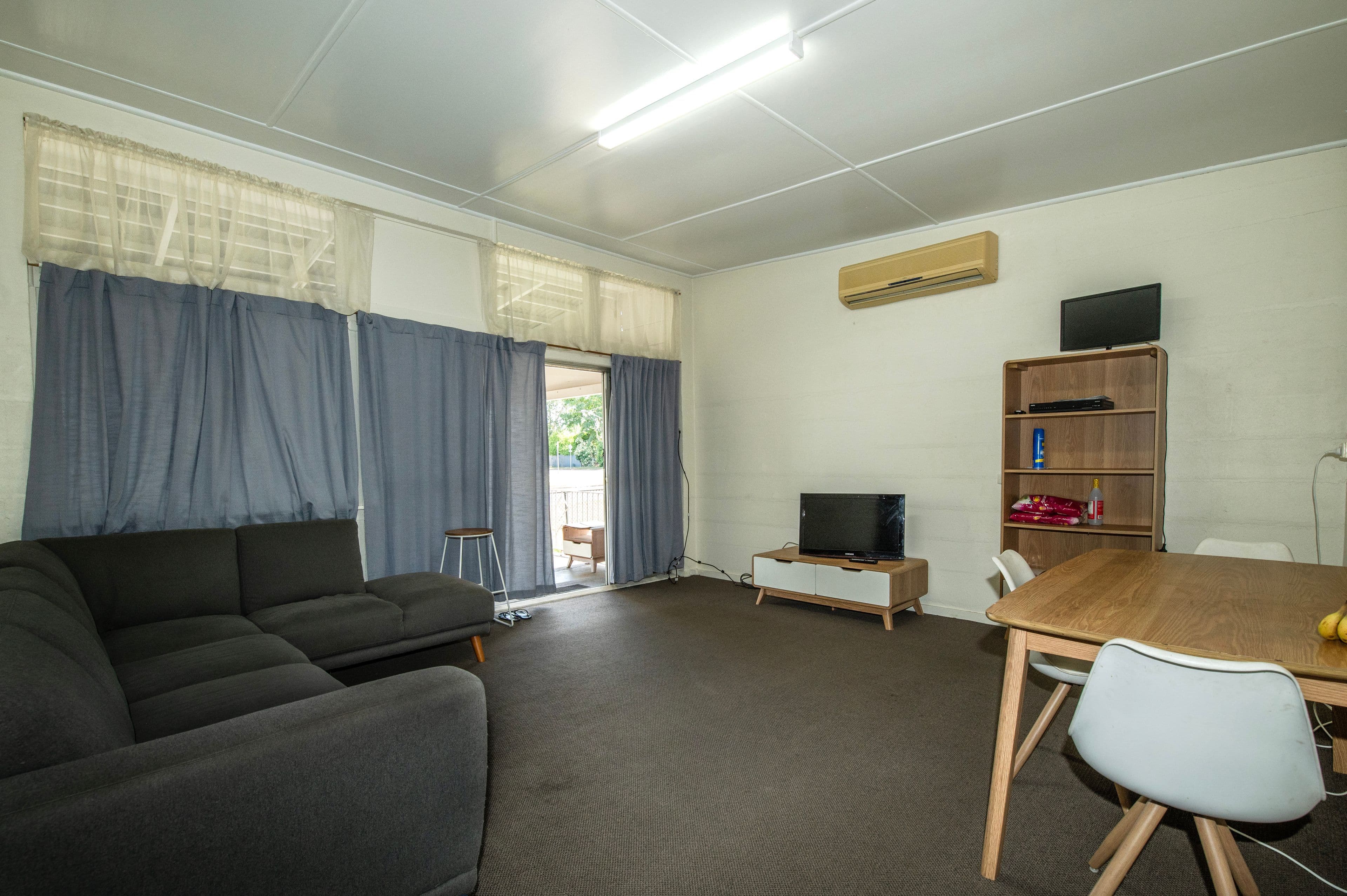 19 Kariboe Street, Biloela QLD 4715, Biloela - Thumbnail 4