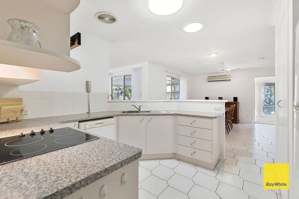 2 Bandicoot Court, Capalaba QLD 4157, Capalaba - Thumbnail 2