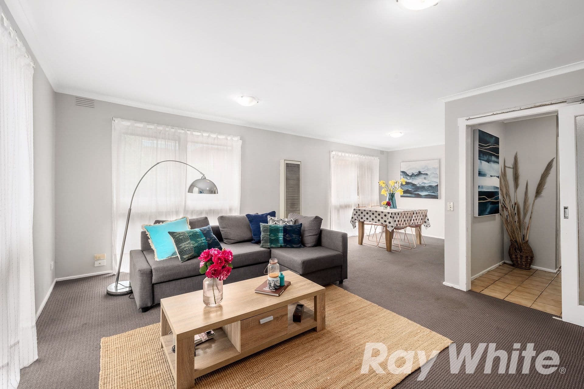 18 Kelvin Drive, Ferntree Gully VIC 3156, Ferntree Gully - Thumbnail 3