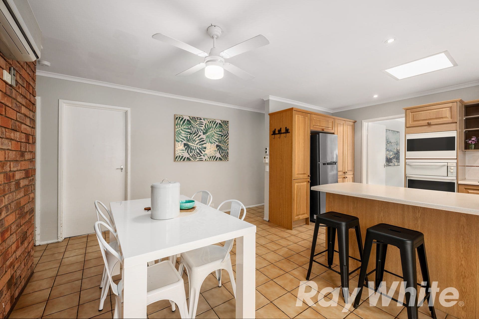 18 Kelvin Drive, Ferntree Gully VIC 3156, Ferntree Gully - Thumbnail 6