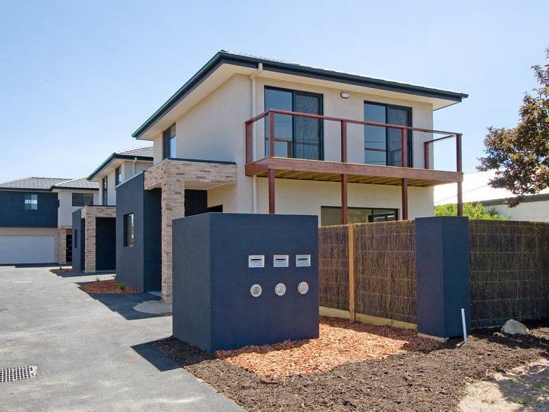 28 Broadway, ROSEBUD VIC 3939, Rosebud - Thumbnail 2
