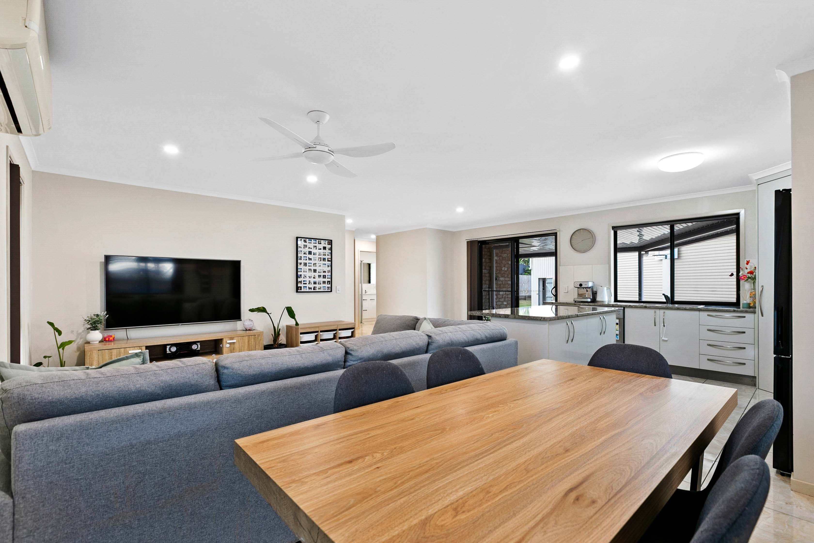82 Caddy Avenue, Urraween QLD 4655, Urraween - Thumbnail 7