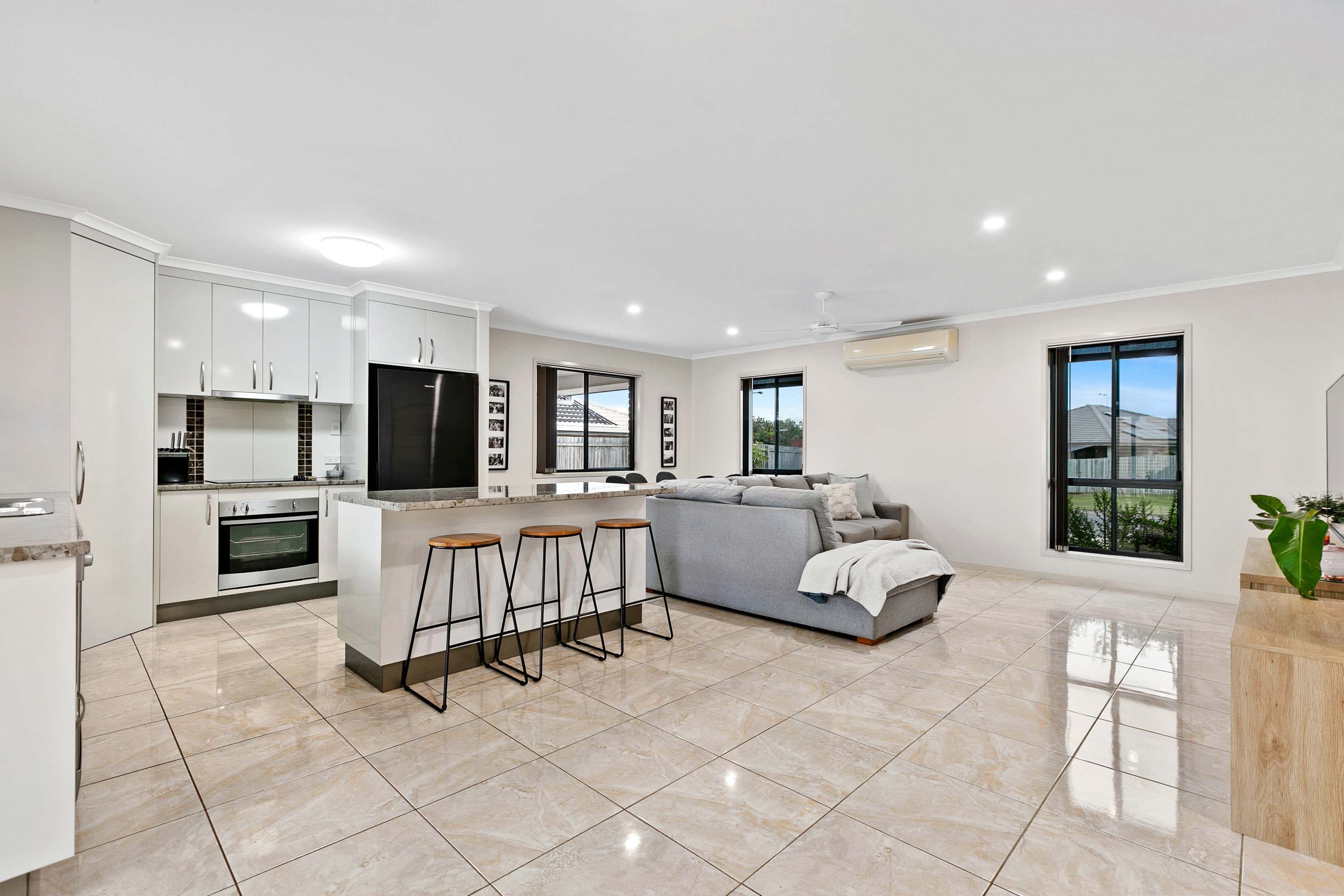 82 Caddy Avenue, Urraween QLD 4655, Urraween - Thumbnail 8