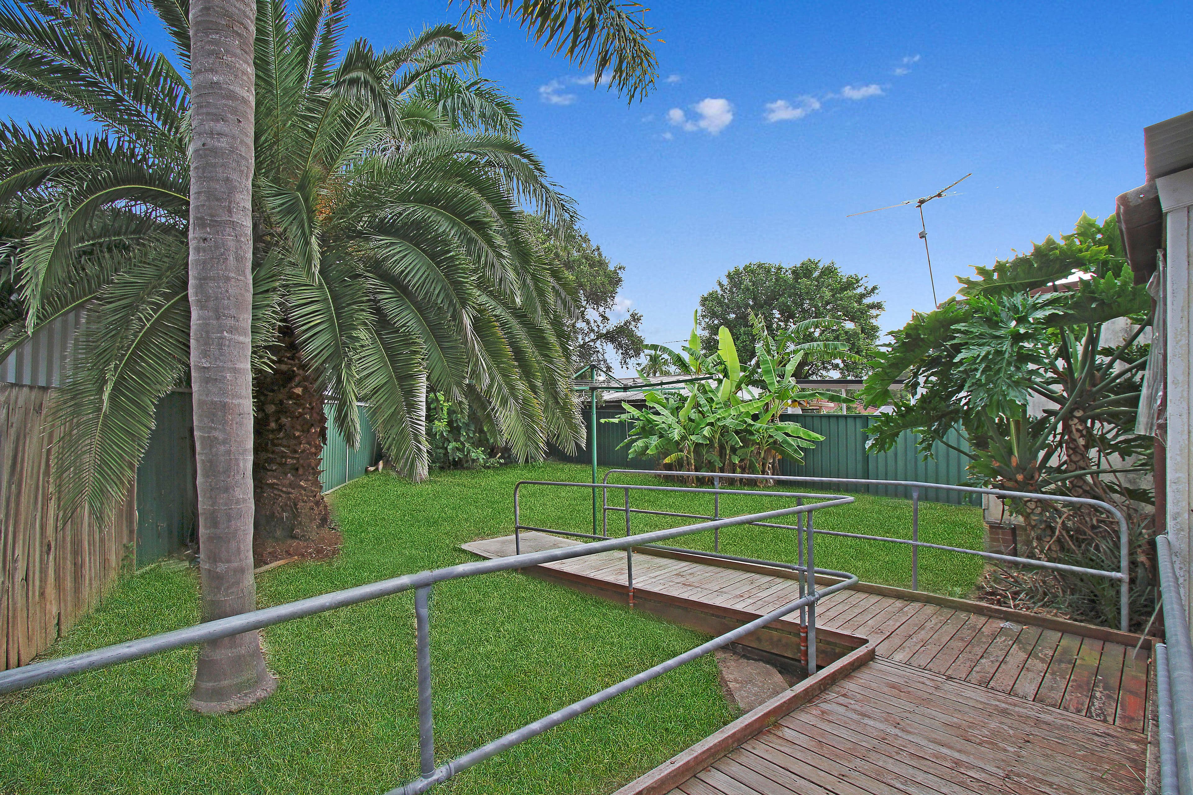 8 Farningham Street, Mount Pritchard - Thumbnail 4