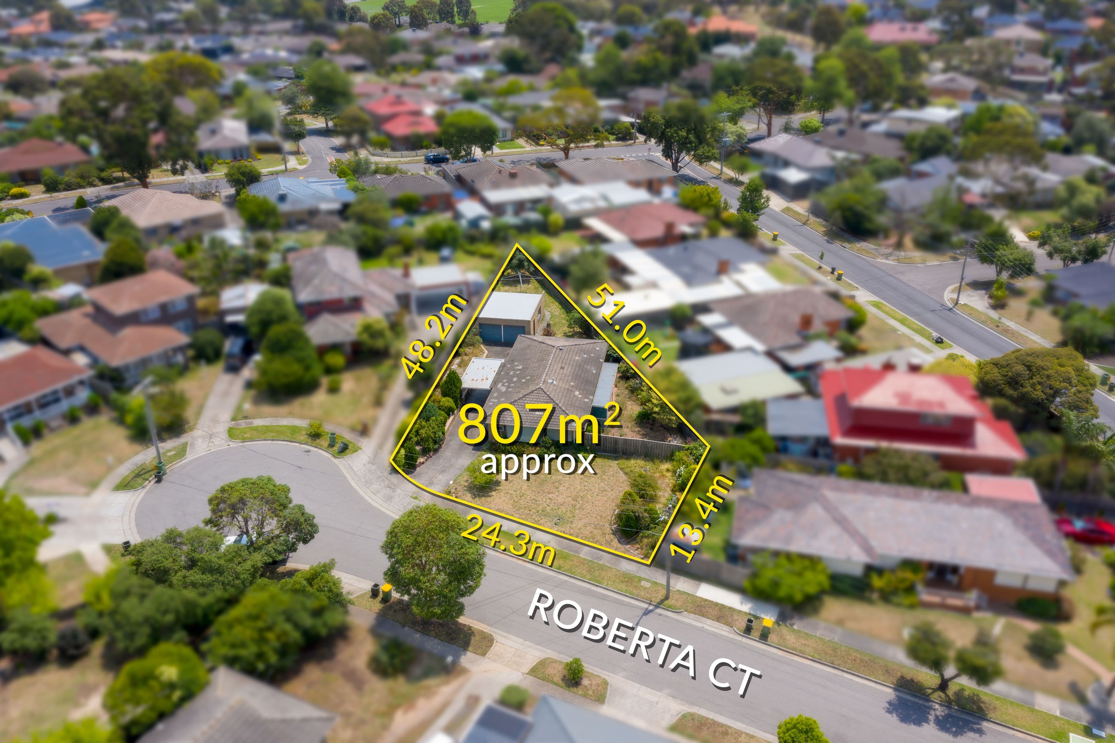 7 Roberta Court, Bundoora VIC 3083, Bundoora - Thumbnail 2