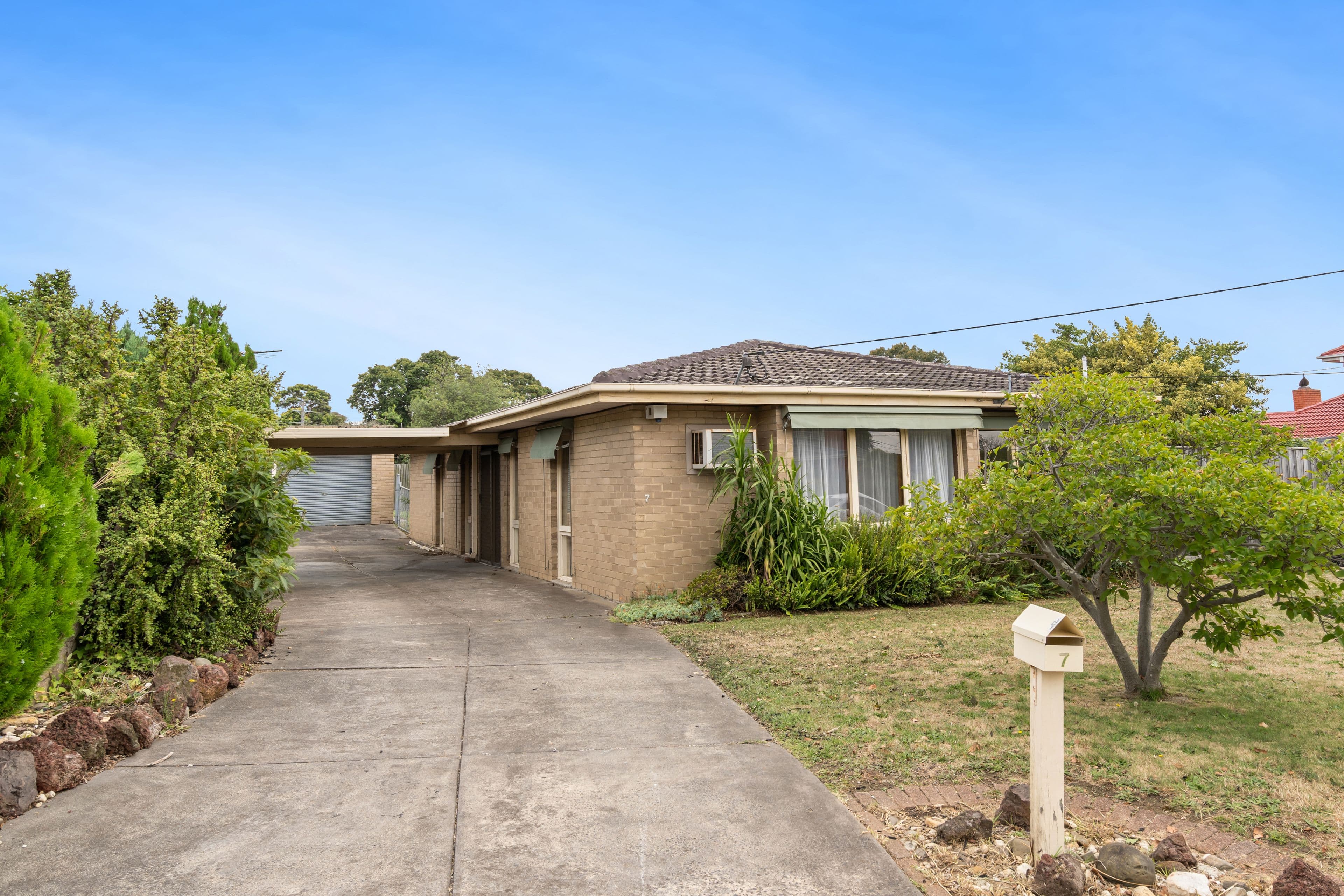 7 Roberta Court, Bundoora VIC 3083, Bundoora - Thumbnail 3