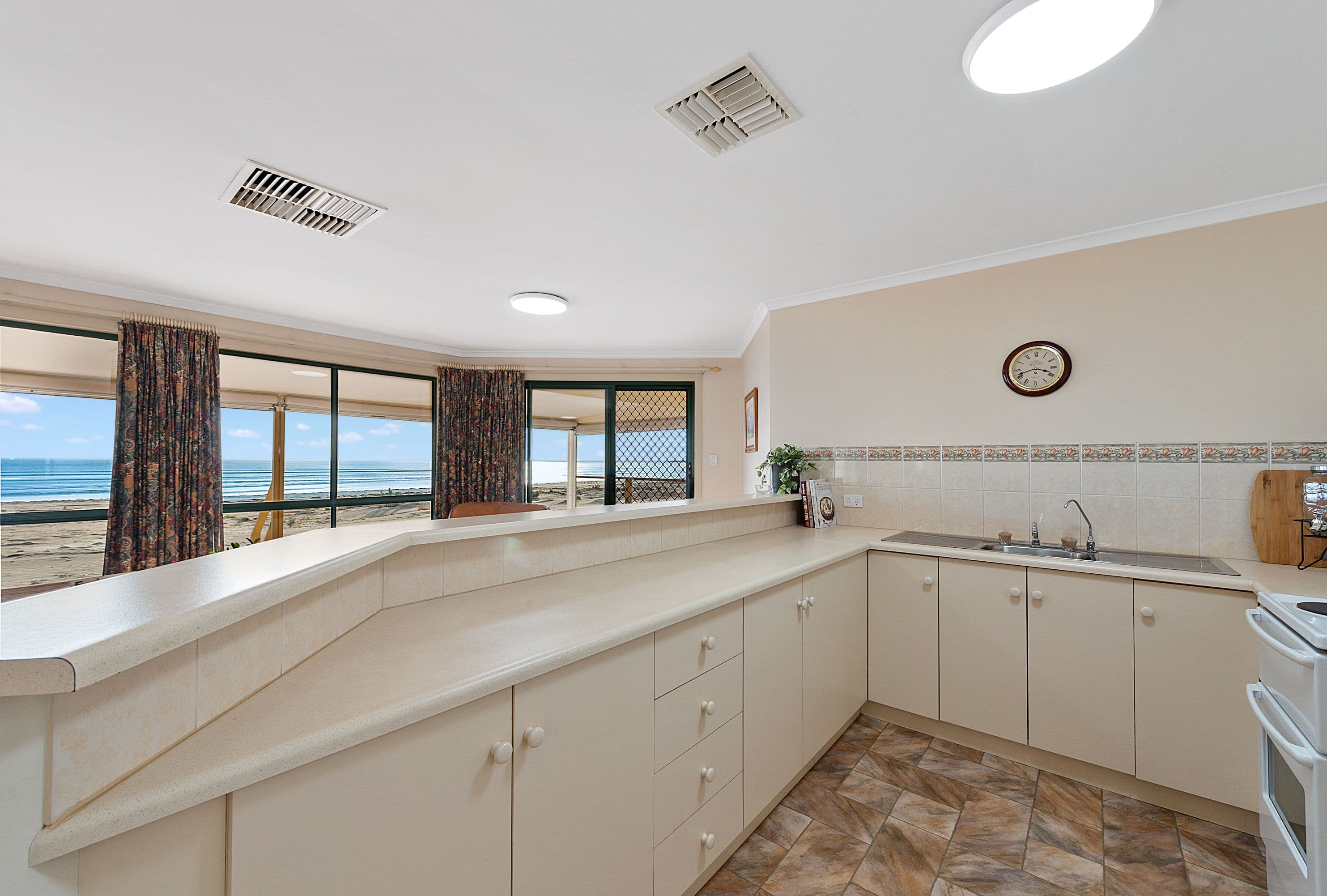 25 Otago Road, North Beach SA 5556, North Beach - Thumbnail 5