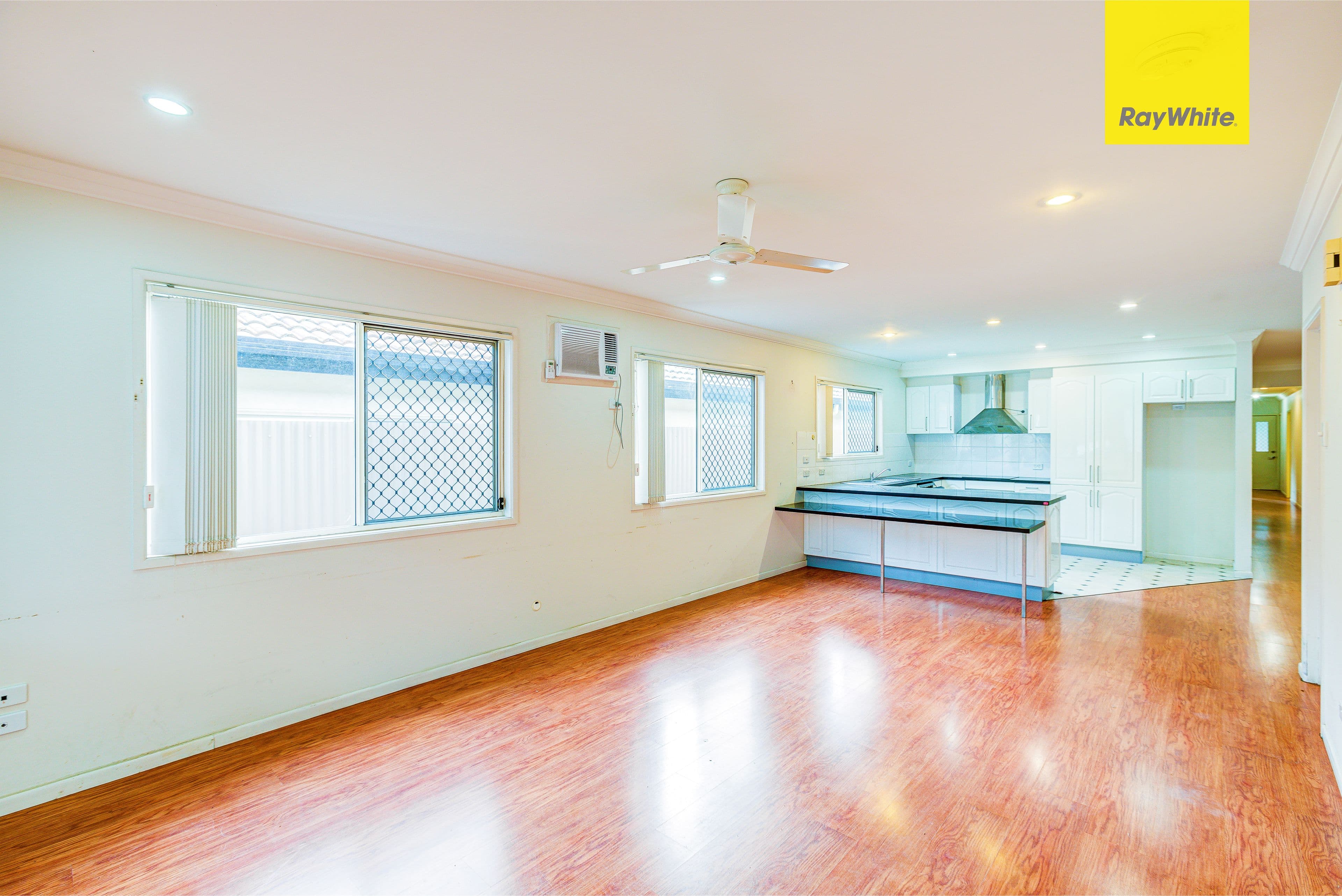 52 Lillian Avenue, Salisbury QLD 4107, Salisbury - Thumbnail 3