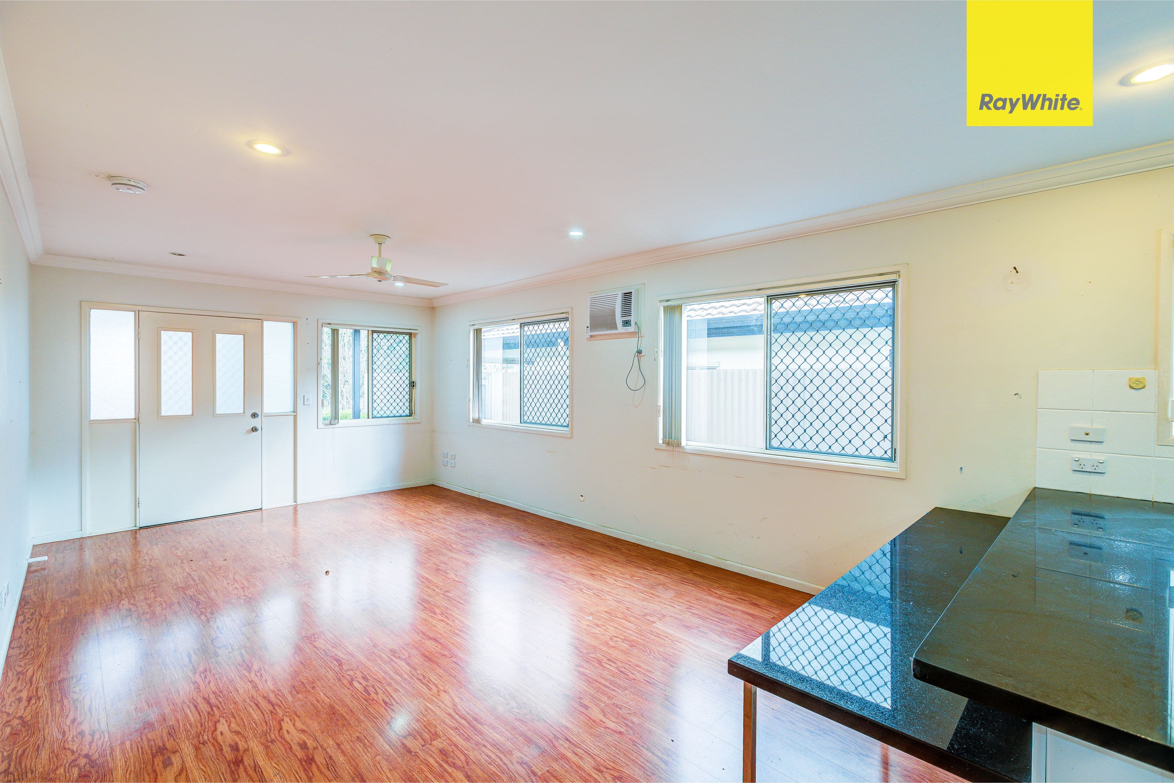 52 Lillian Avenue, Salisbury QLD 4107, Salisbury - Thumbnail 5