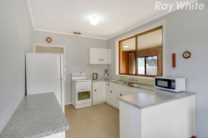 14 Woorite Place, Keilor East VIC 3033, Keilor East - Thumbnail 5