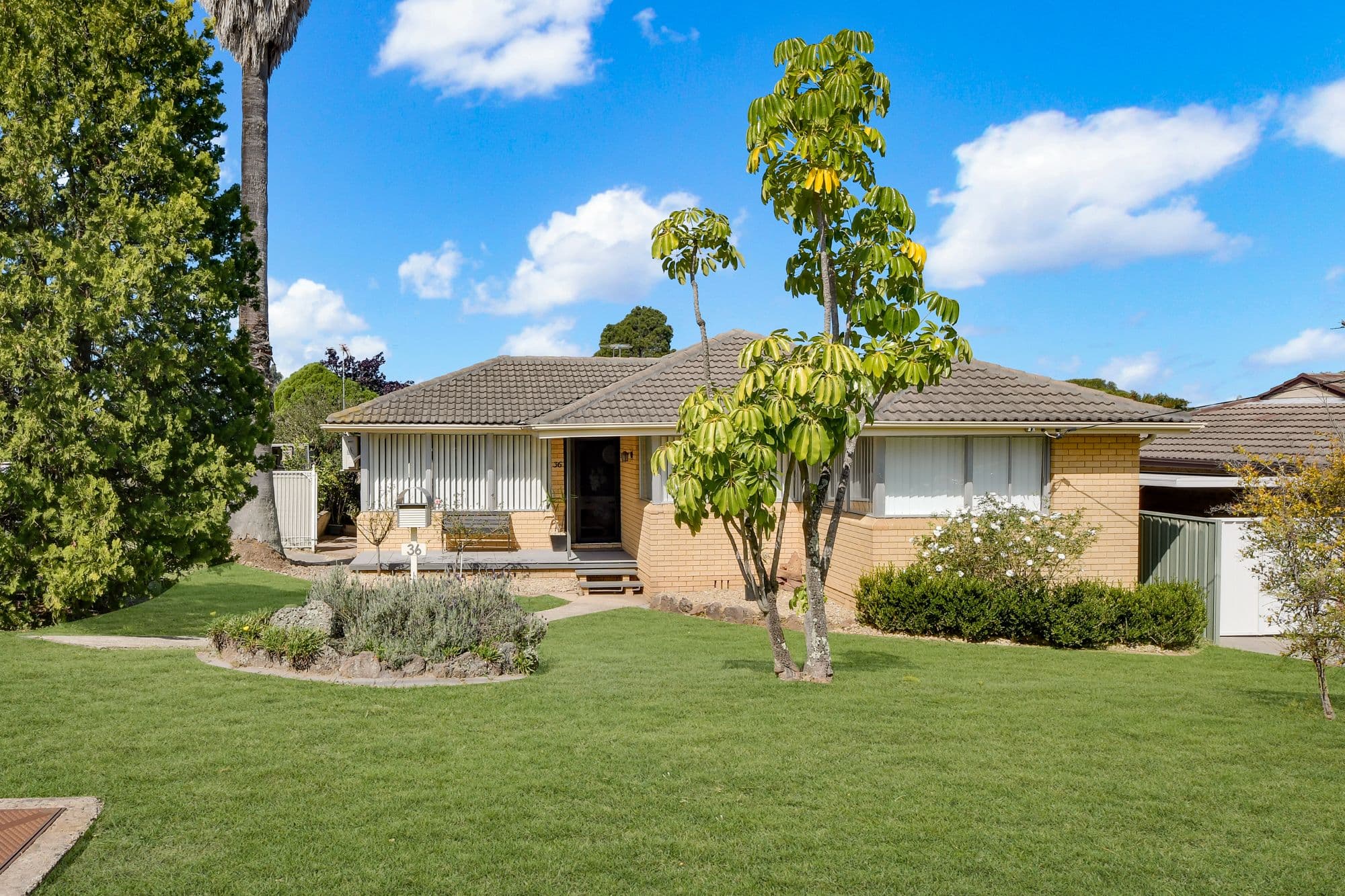 36 Sandringham Avenue, Cambridge Park - Image 1