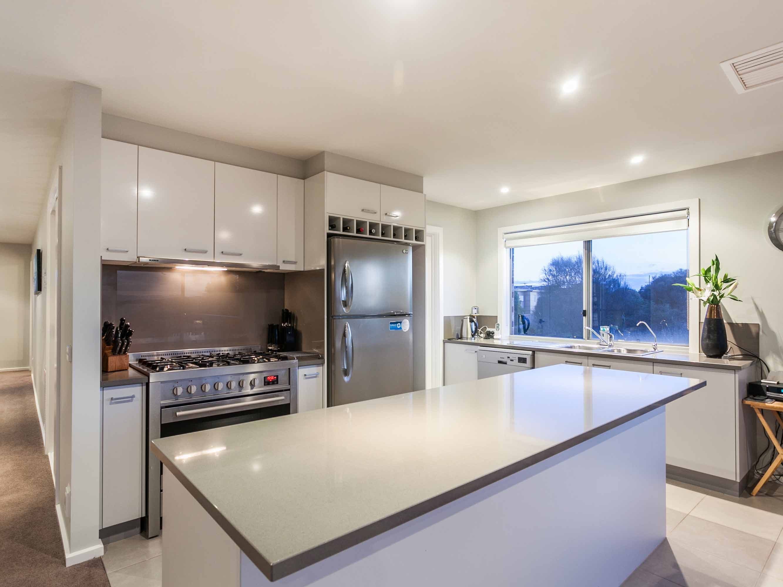 15 Sands Terrace, Torquay VIC 3228, Torquay - Thumbnail 5