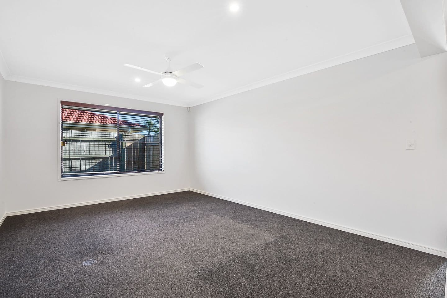 8 Wyuna Court, Urangan QLD 4655, Urangan - Thumbnail 6