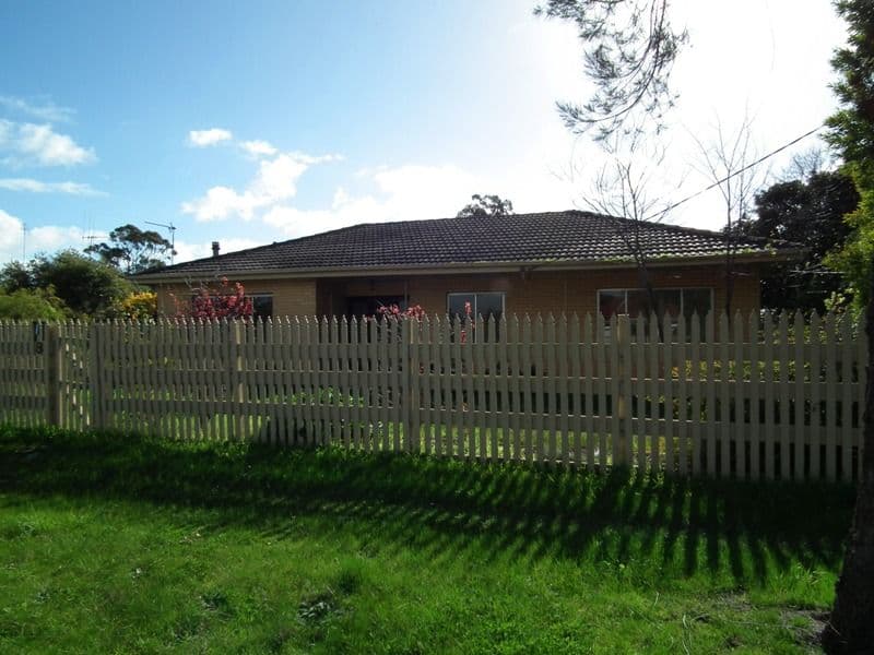 8 Myola Crescent, NAGAMBIE VIC 3608, Nagambie - Image 1