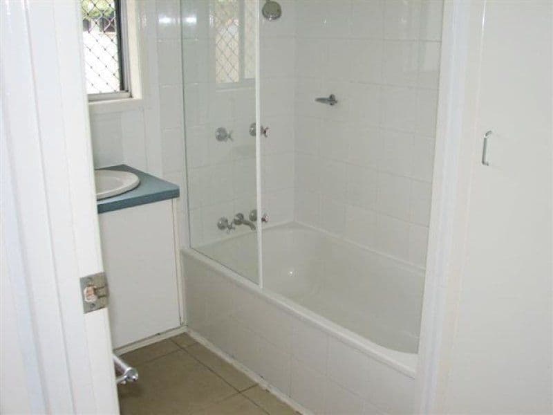 49 Bancroft Terrace, DECEPTION BAY QLD 4508, Deception Bay - Thumbnail 3