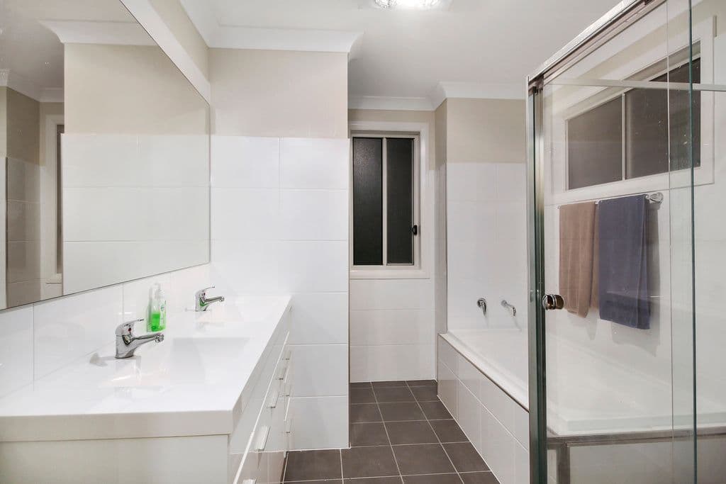 6 Ulm Street, Middleton Grange NSW 2171, Middleton Grange - Thumbnail 7