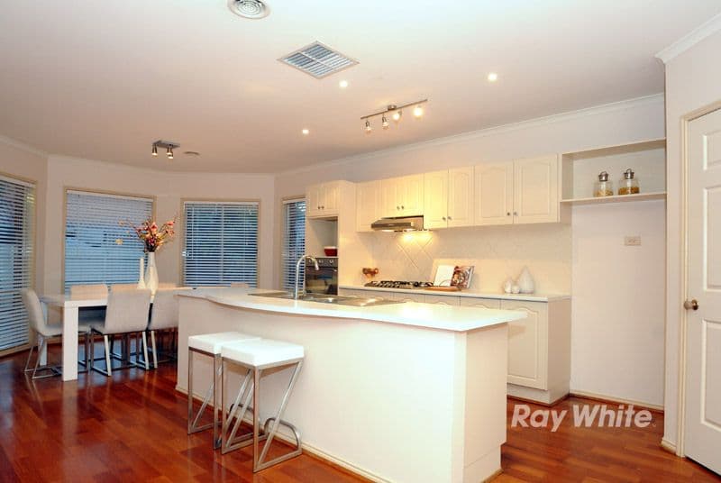 2 Canterbury Close, ROWVILLE VIC 3178, Rowville - Thumbnail 3