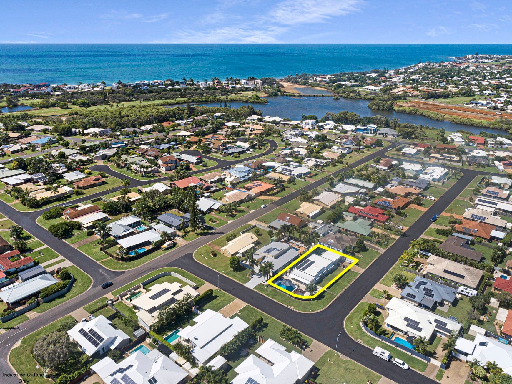 16 Elkington Avenue, Bargara QLD 4670, Bargara - Thumbnail 3