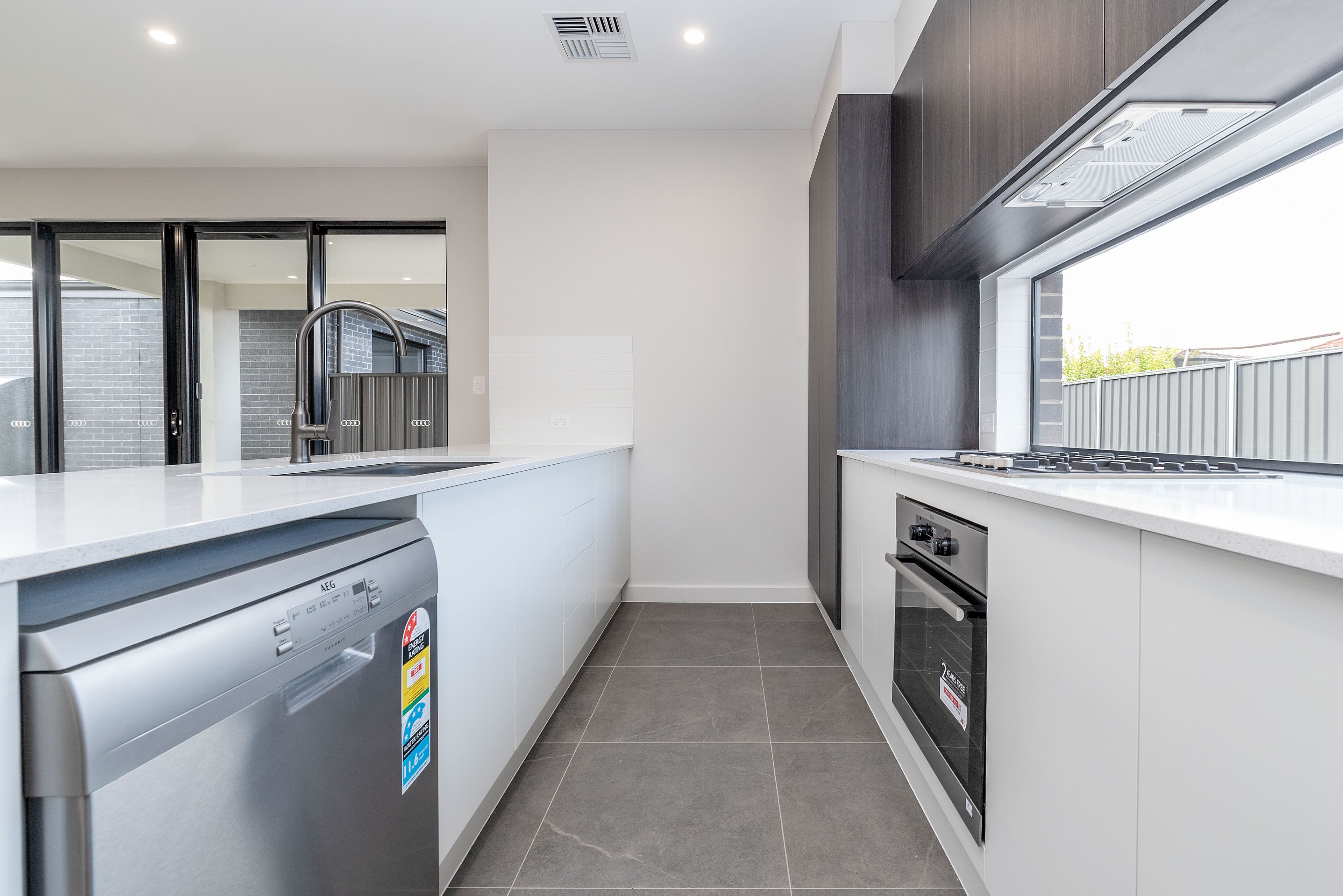 2 Richardson Avenue, Findon SA 5023, Findon - Thumbnail 2