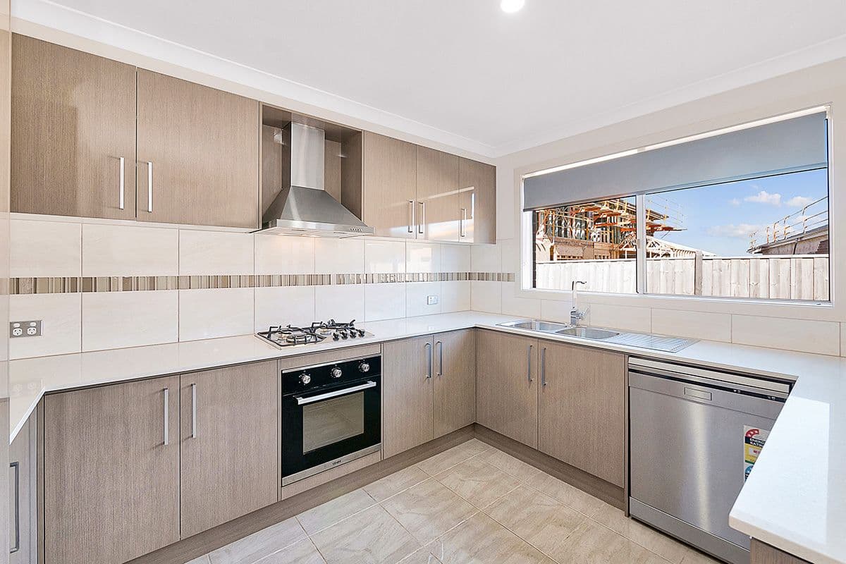37 Omeara Crescent, Cranbourne East VIC 3977, Cranbourne East - Thumbnail 6