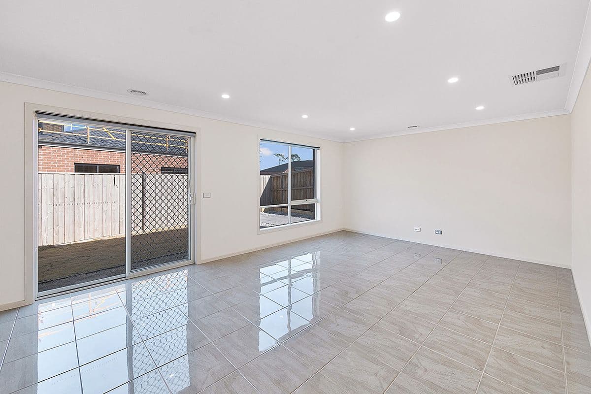 37 Omeara Crescent, Cranbourne East VIC 3977, Cranbourne East - Thumbnail 7