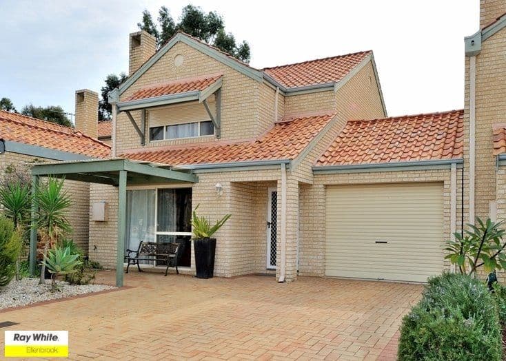 7 Lakefront Drive, The Vines WA 6069, The Vines - Thumbnail 2