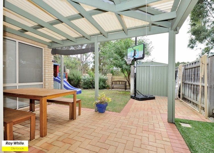 7 Lakefront Drive, The Vines WA 6069, The Vines - Thumbnail 4
