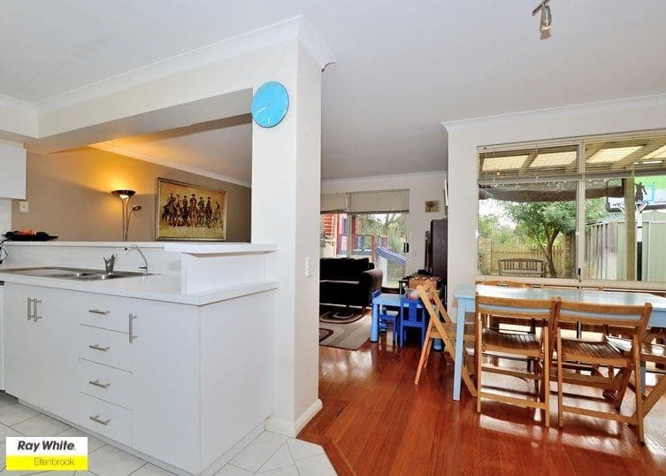 7 Lakefront Drive, The Vines WA 6069, The Vines - Thumbnail 6
