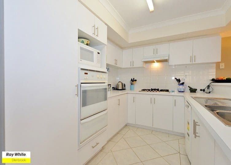 7 Lakefront Drive, The Vines WA 6069, The Vines - Thumbnail 8