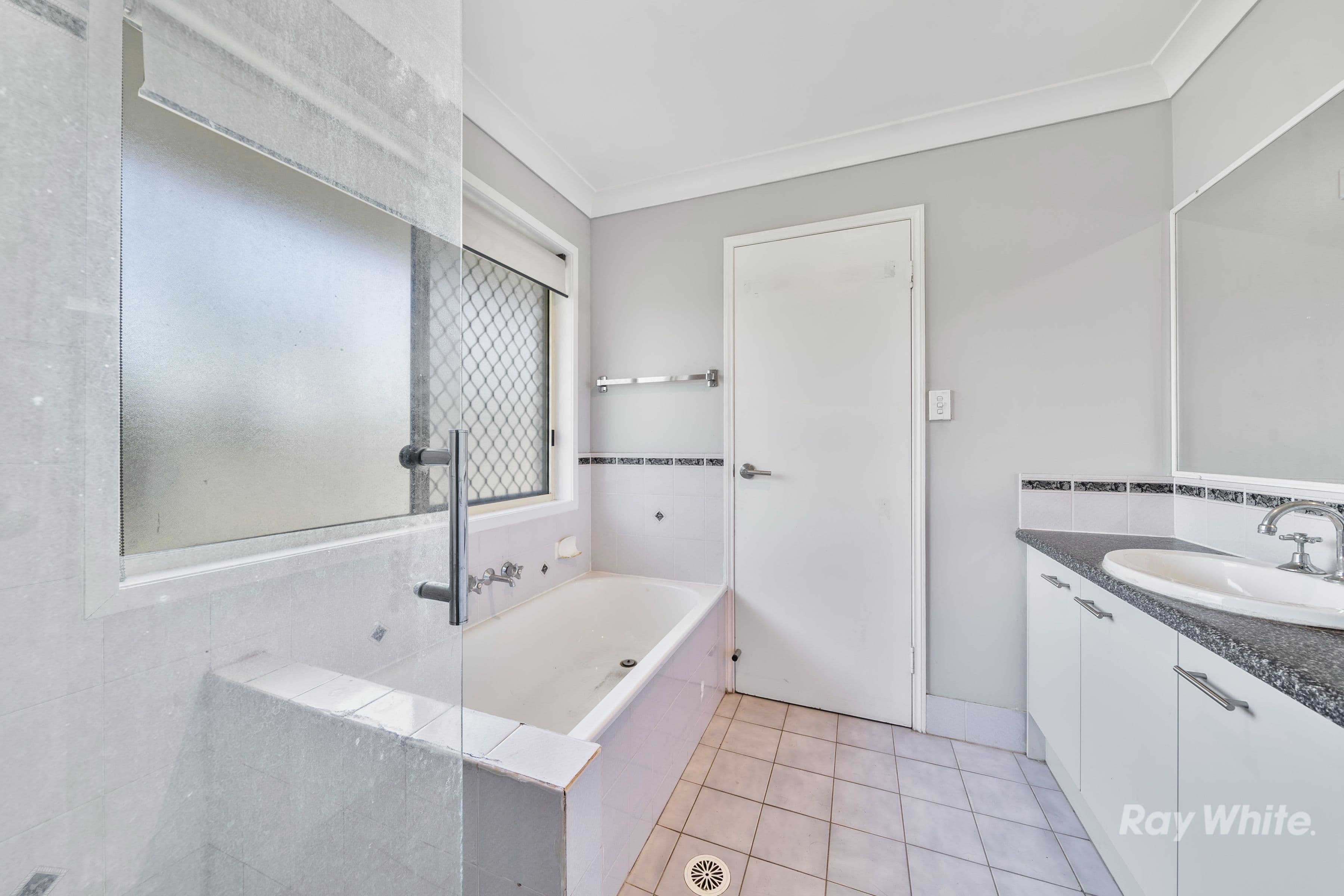 36 Highbury Drive, Crestmead QLD 4132, Crestmead - Thumbnail 6