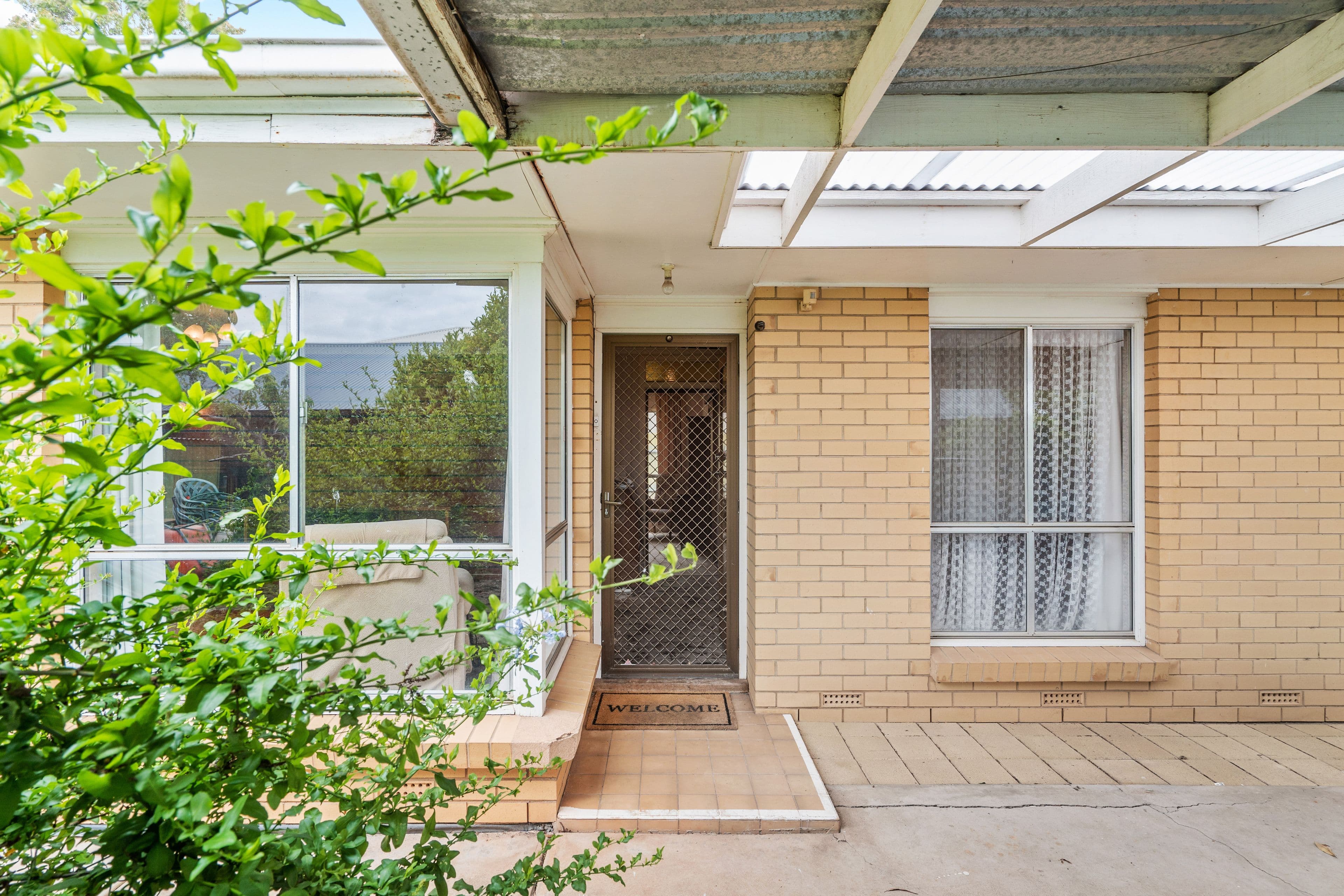 27 Russell Road, Athelstone SA 5076, Athelstone - Thumbnail 2