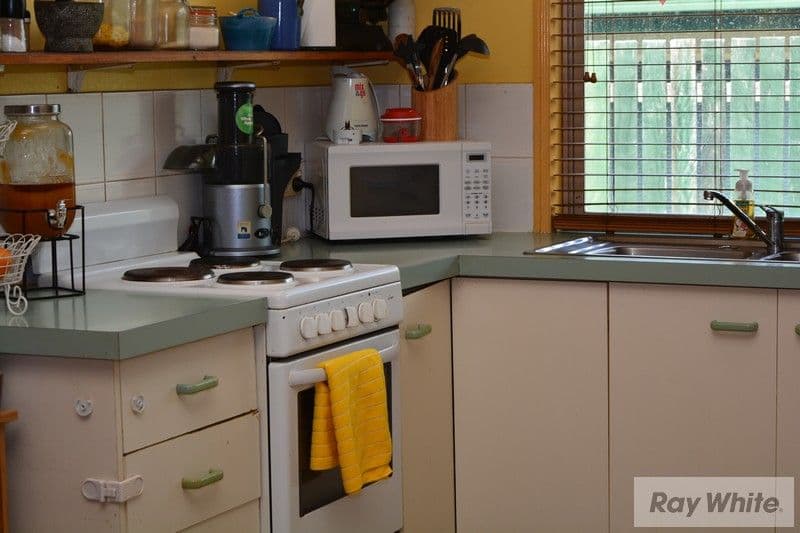 52 Tovey Road, Boronia Heights QLD 4124, Boronia Heights - Thumbnail 3