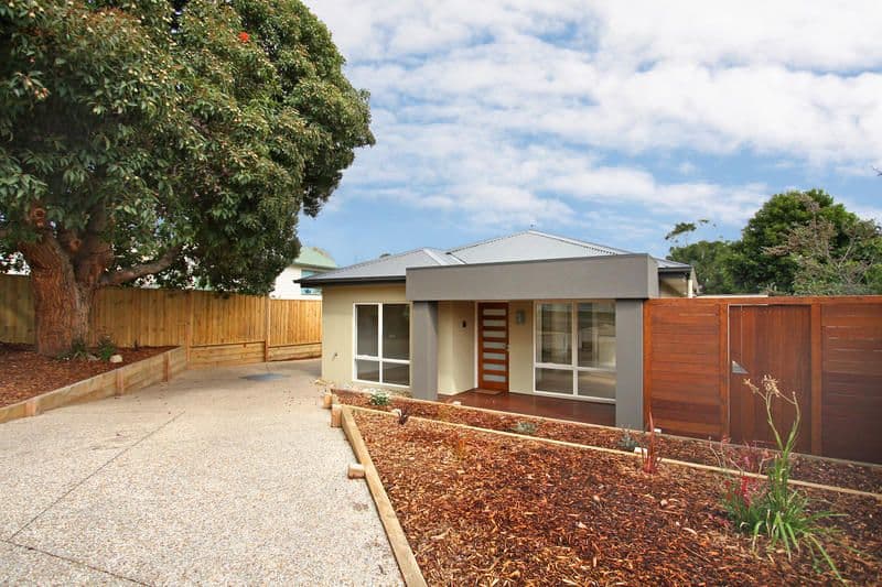 8  Thomas Street, ROSEBUD VIC 3939, Rosebud - Thumbnail 2