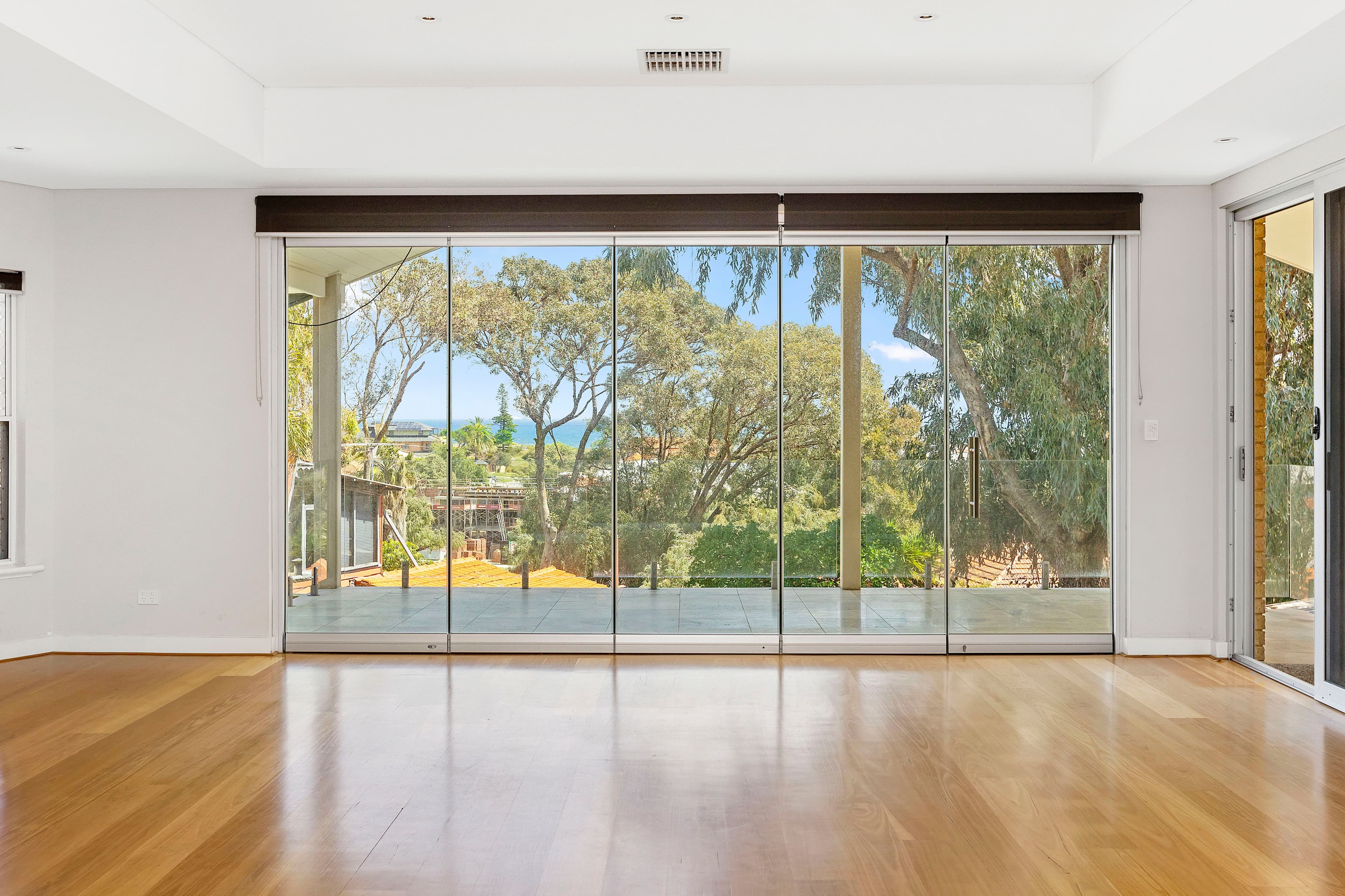 9 Truro Place, City Beach WA 6015, City Beach - Thumbnail 2