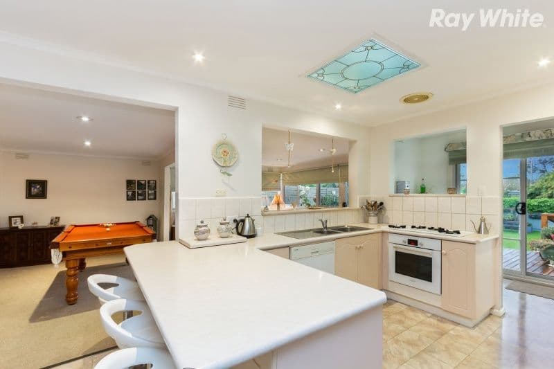 5 Fuchsia Street, Ferntree Gully VIC 3156, Ferntree Gully - Thumbnail 2