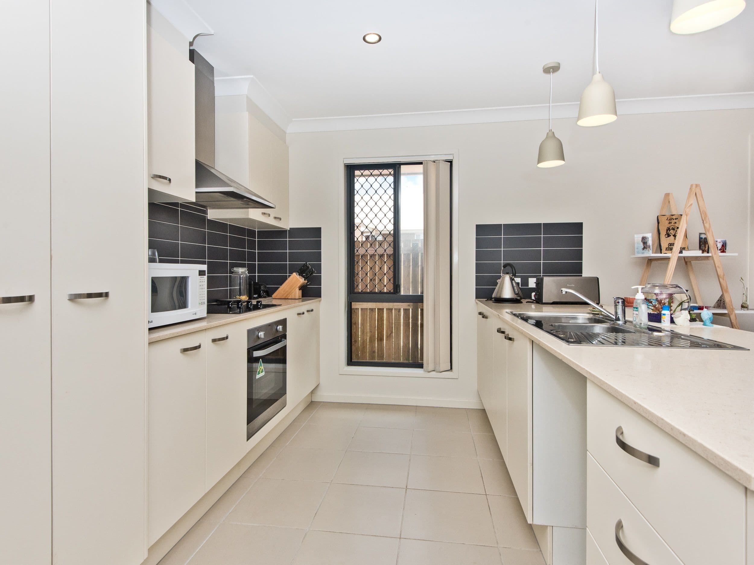 4 Scenery Crescent, Narangba QLD 4504, Narangba - Thumbnail 2
