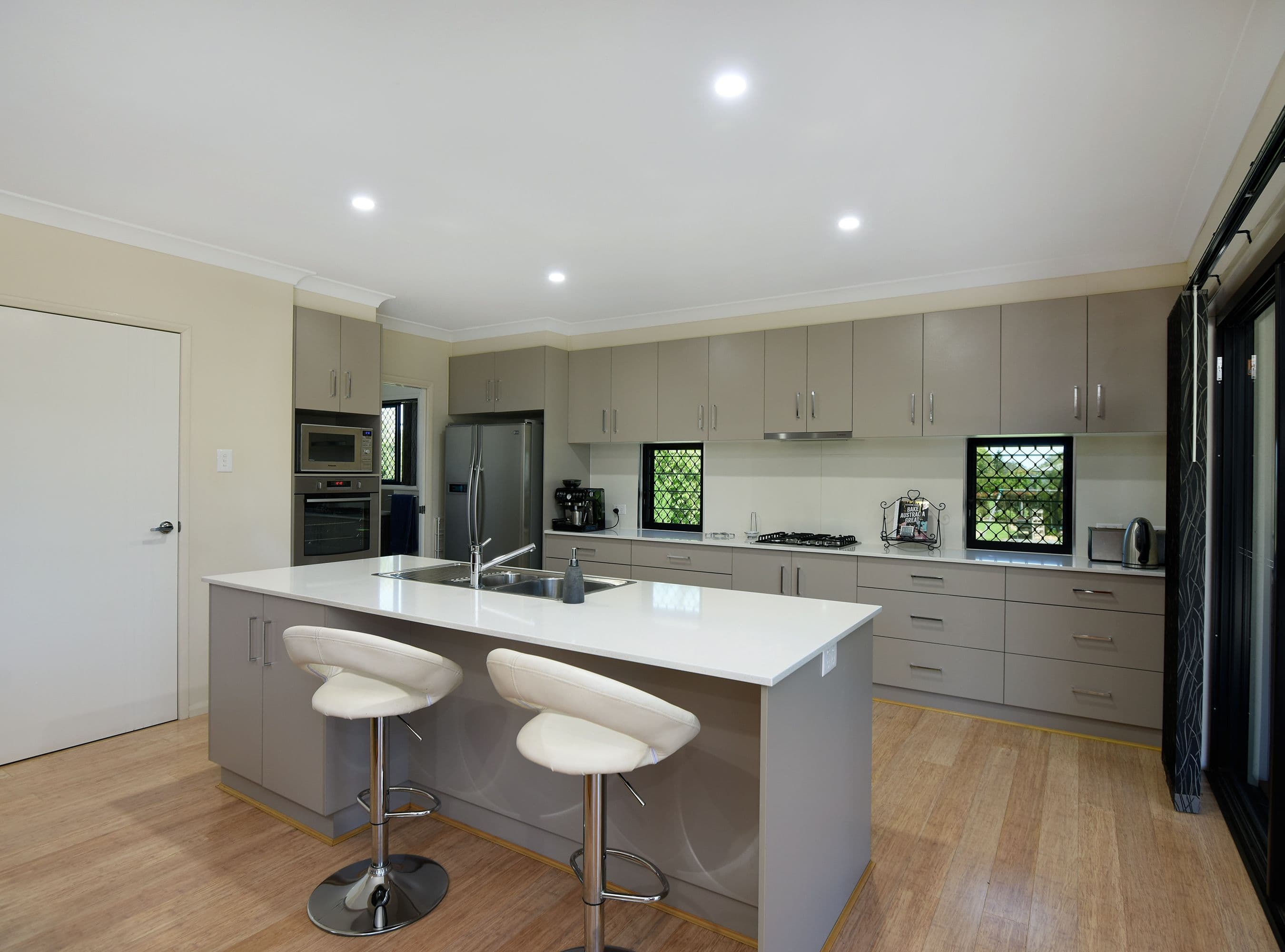 18 Lilly Avenue, Cawdor QLD 4352, Cawdor - Thumbnail 2