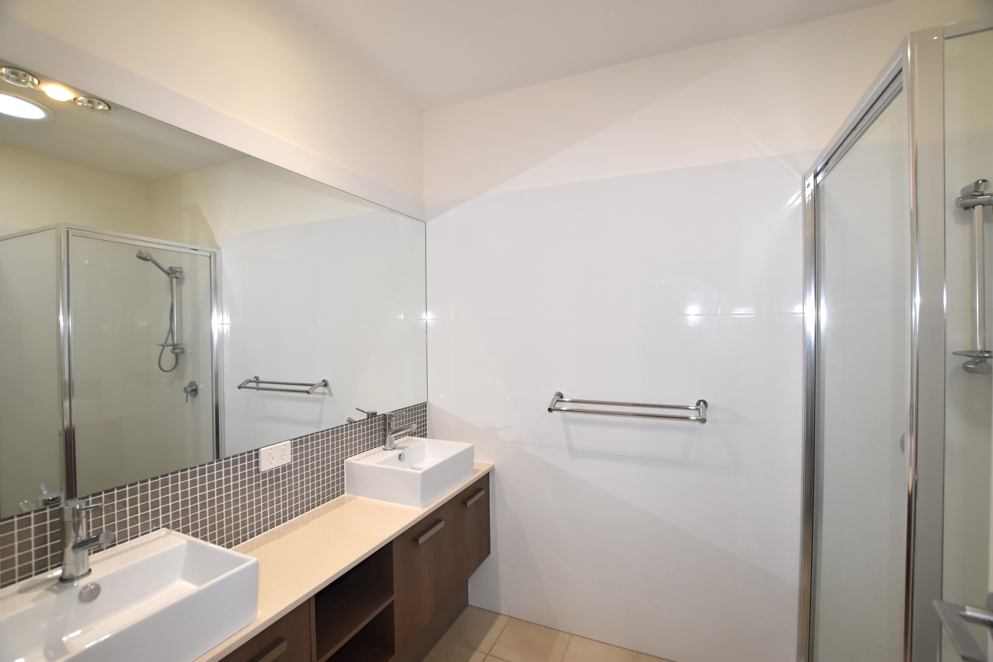22 Kingfisher Street, New Auckland QLD 4680, New Auckland - Thumbnail 4