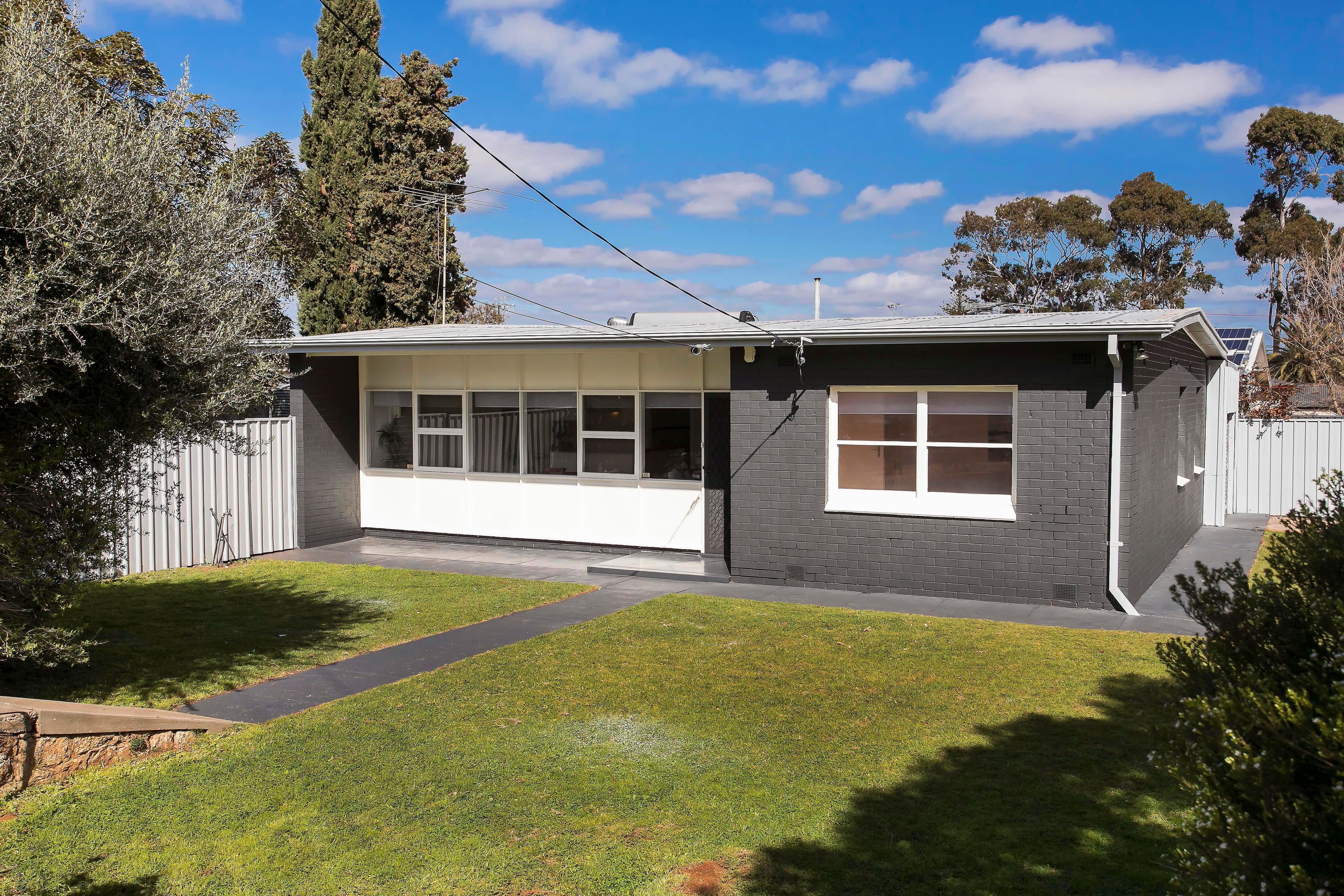 8 Teak Street, Campbelltown SA 5074, Campbelltown - Image 1
