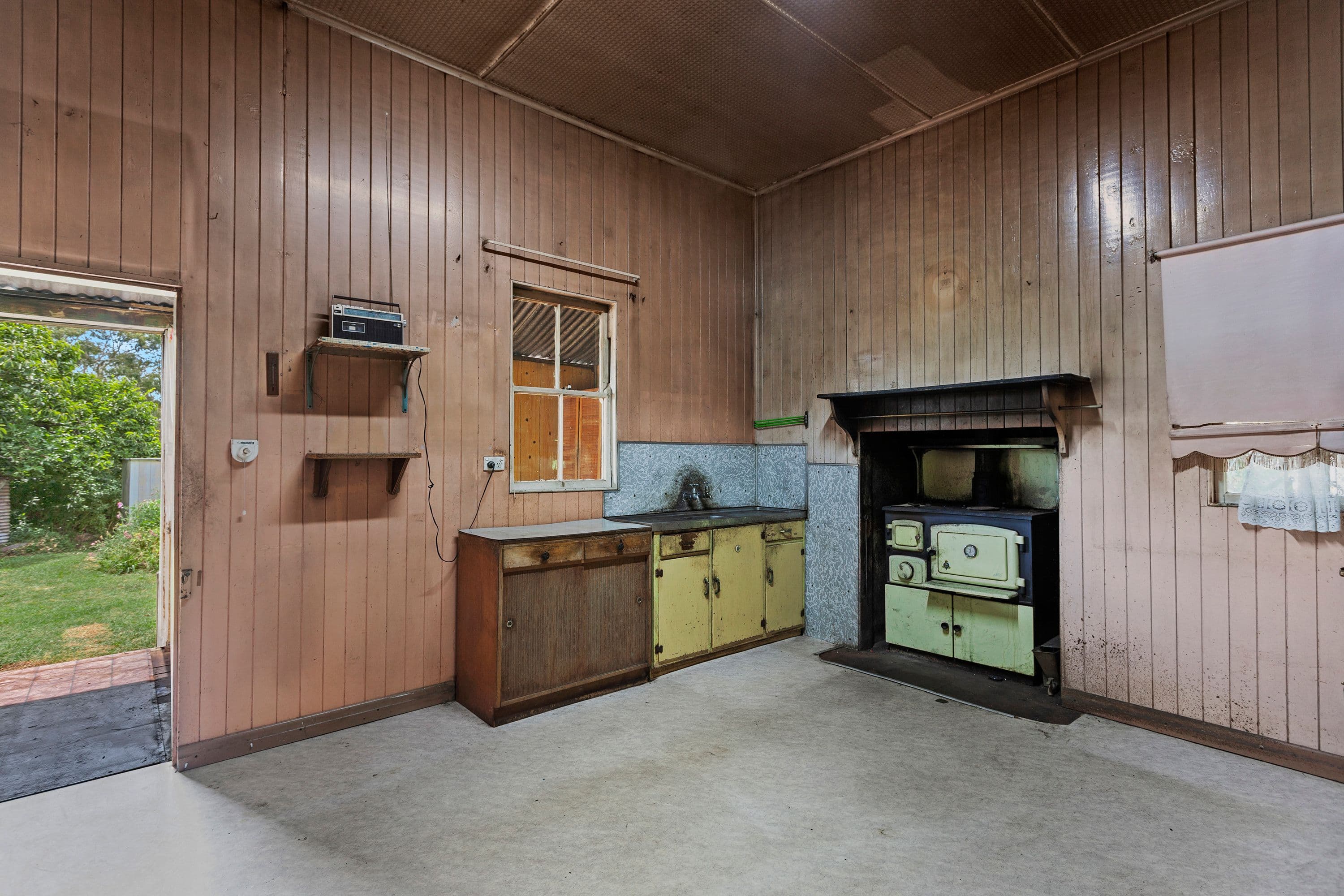 27 Hagan Street, North Toowoomba QLD 4350, North Toowoomba - Thumbnail 5