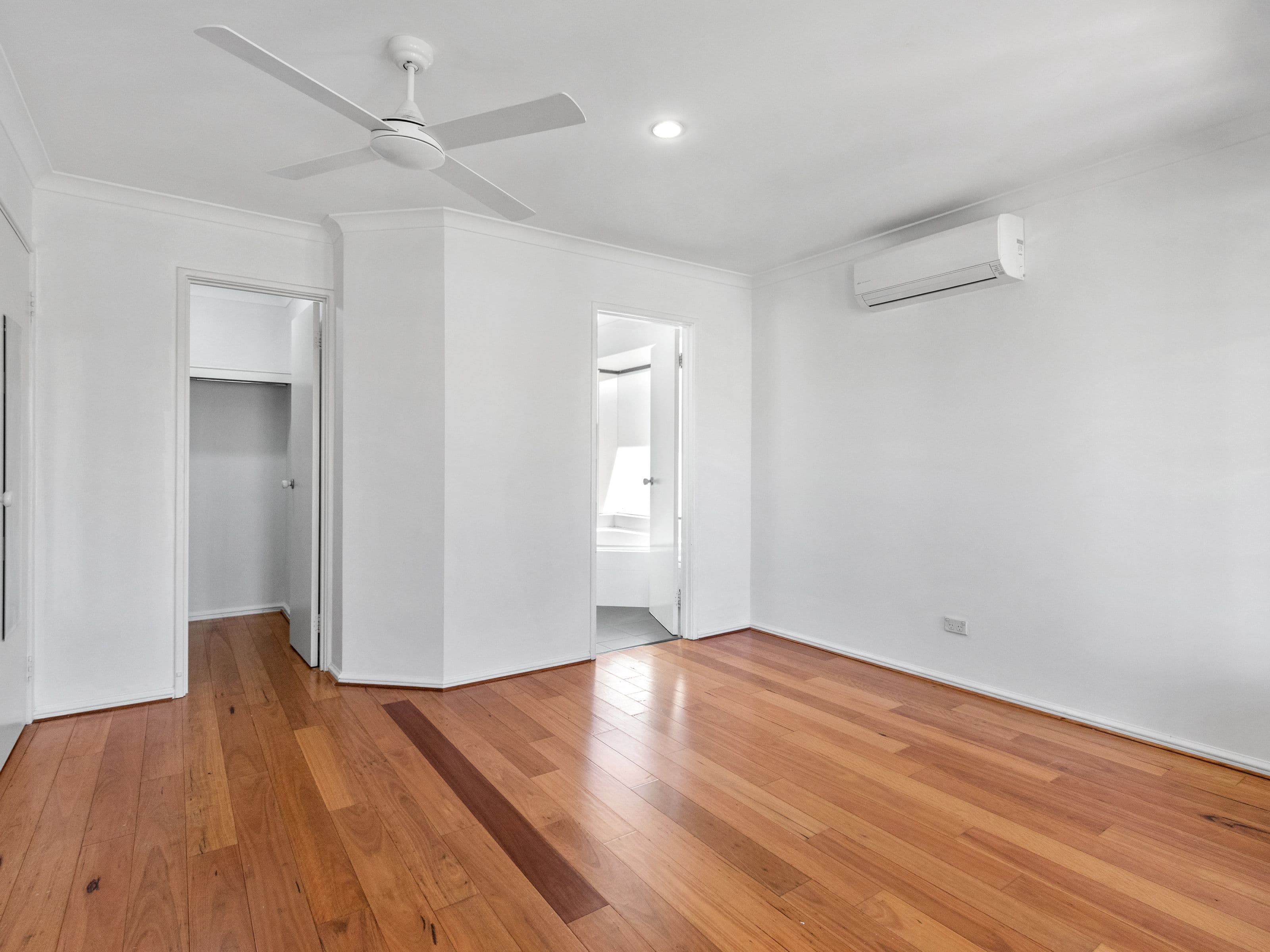 7 Silvereye Close, East Cannington WA 6107, East Cannington - Thumbnail 8