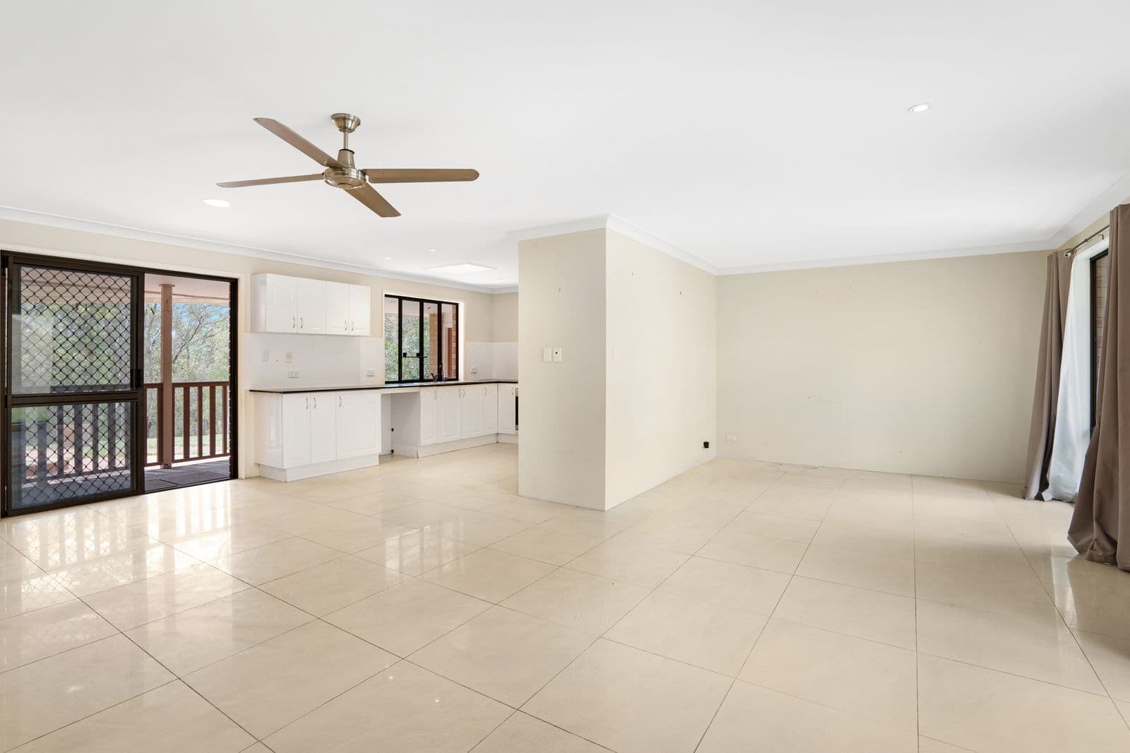 11 Natan Road, Mudgeeraba QLD 4213, Mudgeeraba - Thumbnail 7