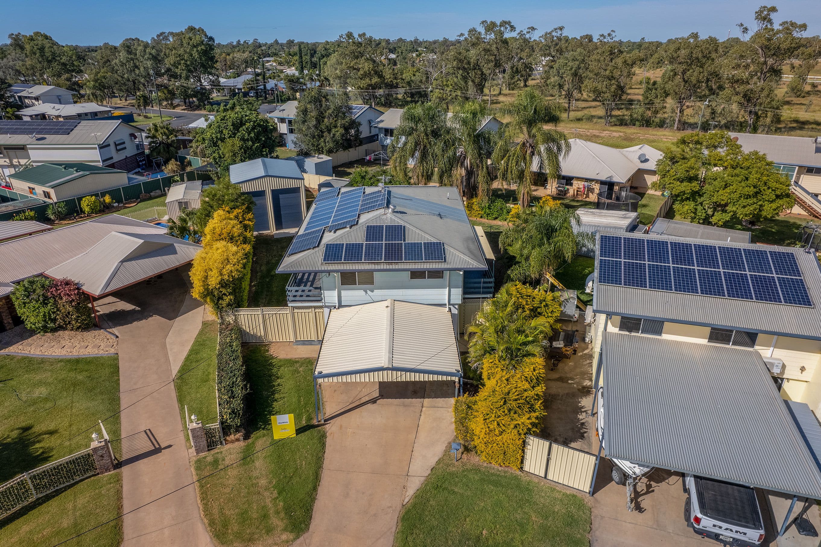 5 Hass Place, Emerald QLD 4720, Emerald - Thumbnail 2