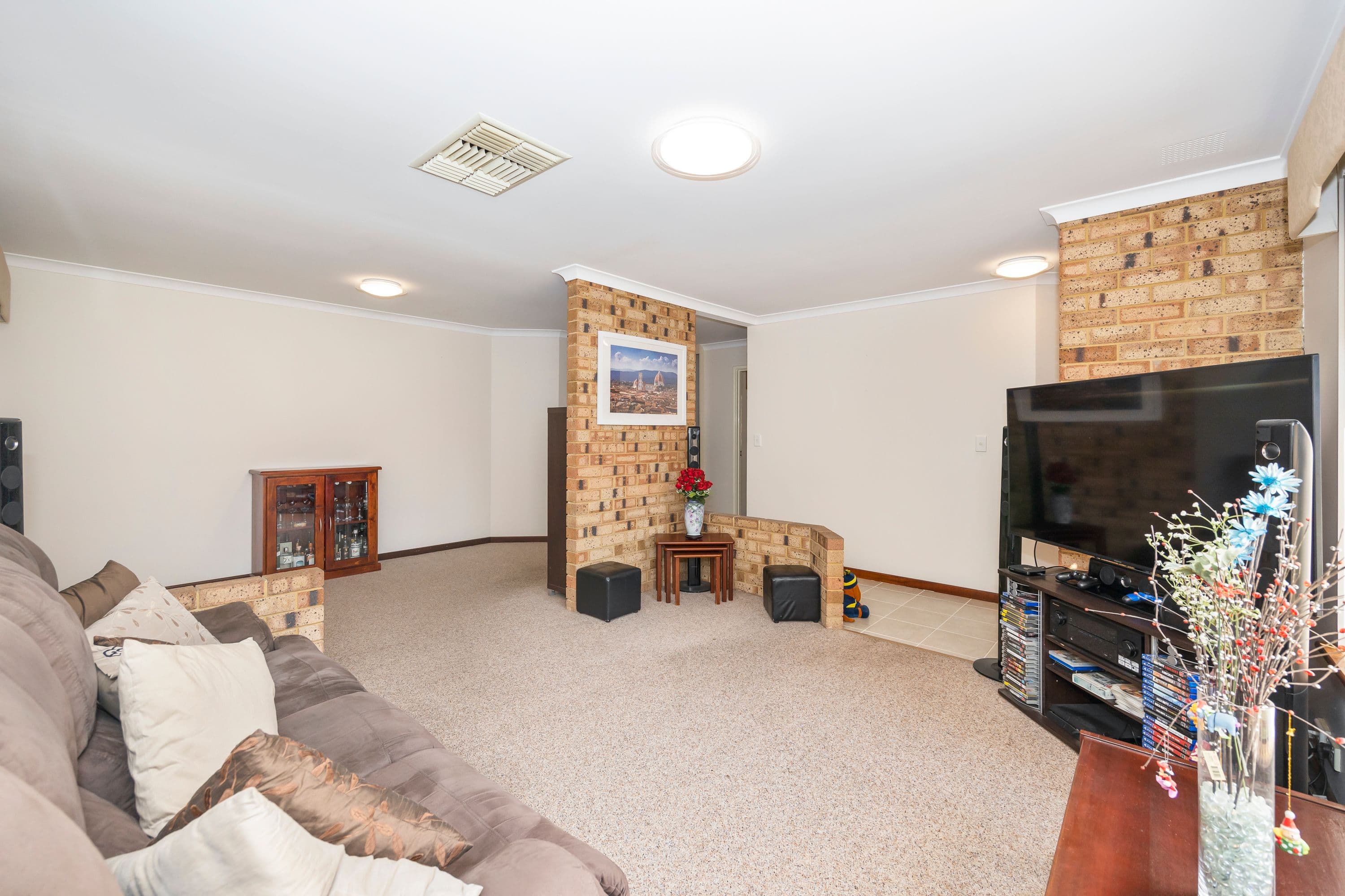 22 Jaeger Square, Ballajura WA 6066, Ballajura - Thumbnail 4