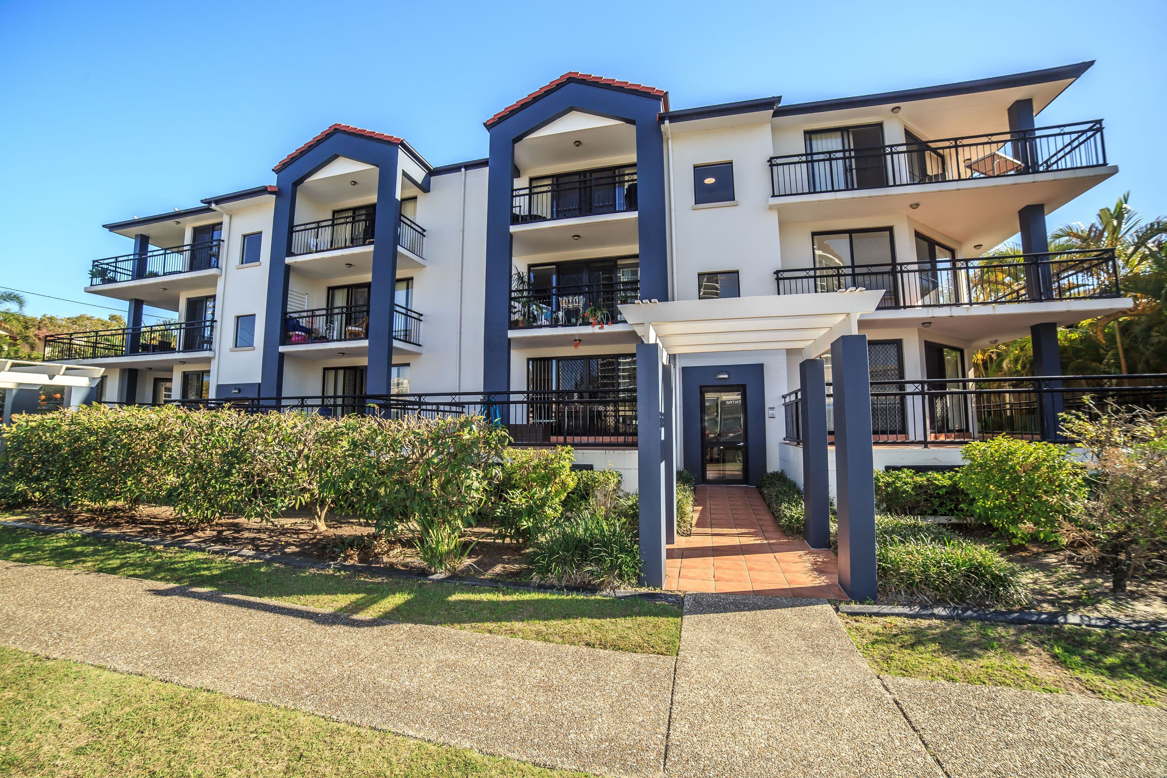 5 Railway Street, Southport QLD 4215, Southport - Thumbnail 2