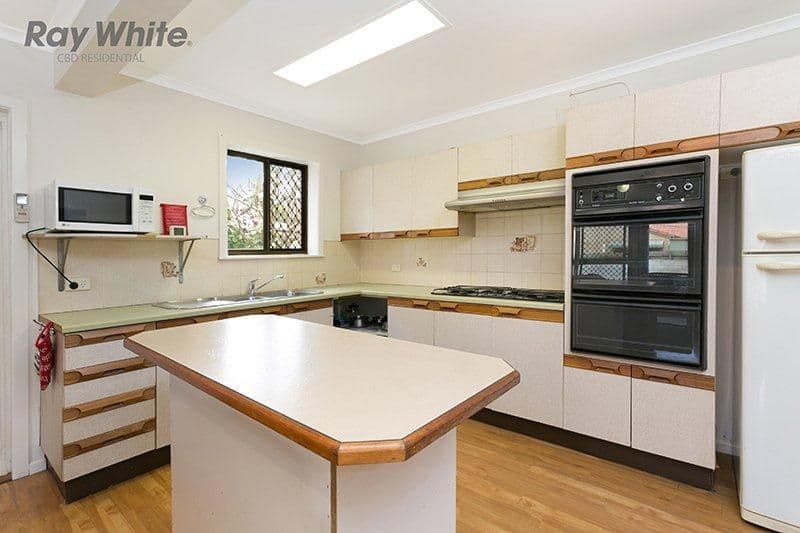 45 Fenton Street, FAIRFIELD QLD 4103, Fairfield - Thumbnail 5