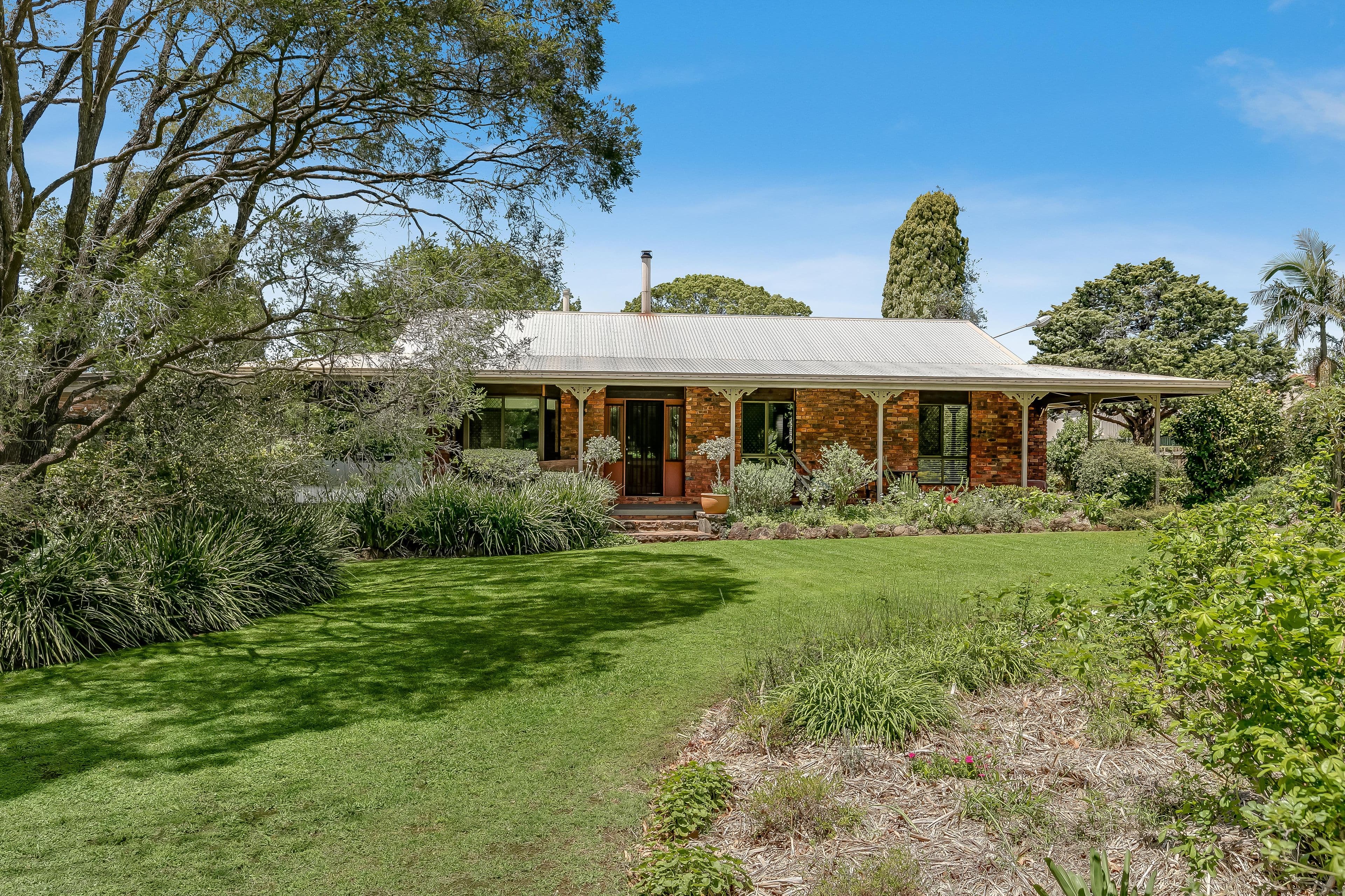 284-288 Ramsay Street, Middle Ridge QLD 4350, Middle Ridge - Thumbnail 2