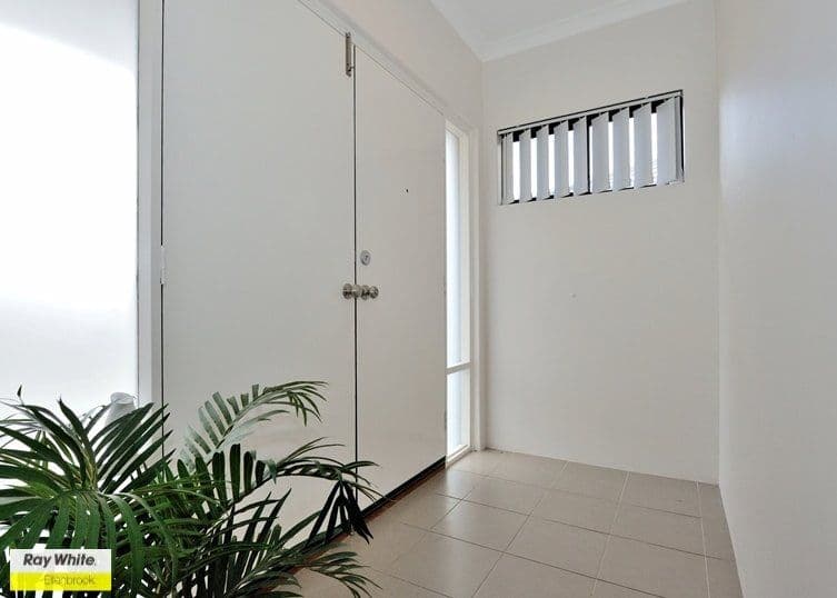 10 Celadon Terrace, AVELEY WA 6069, Aveley - Thumbnail 5